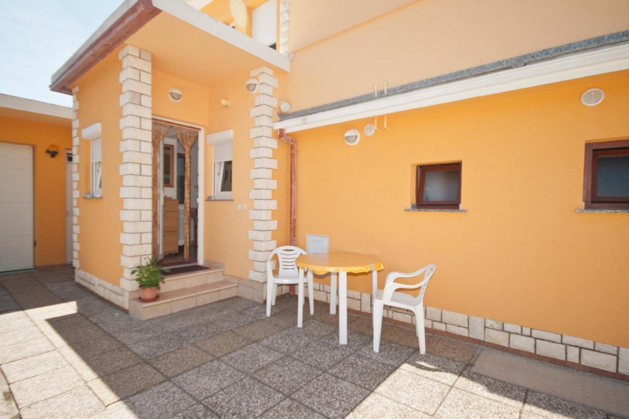 Apartment Anica バスカ エクステリア 写真