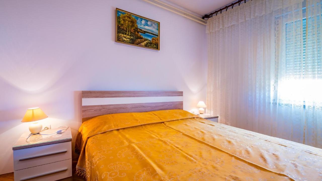 Apartment Anica バスカ エクステリア 写真
